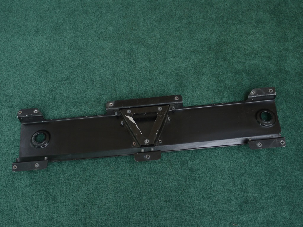 фото №1, Кронштейн балка болты aston martin db9 vanquish