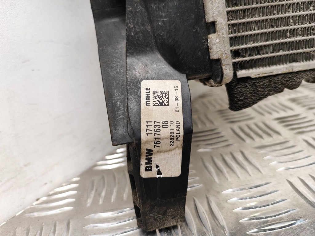 фото №8, Bmw 2 f46 2016 радиатор