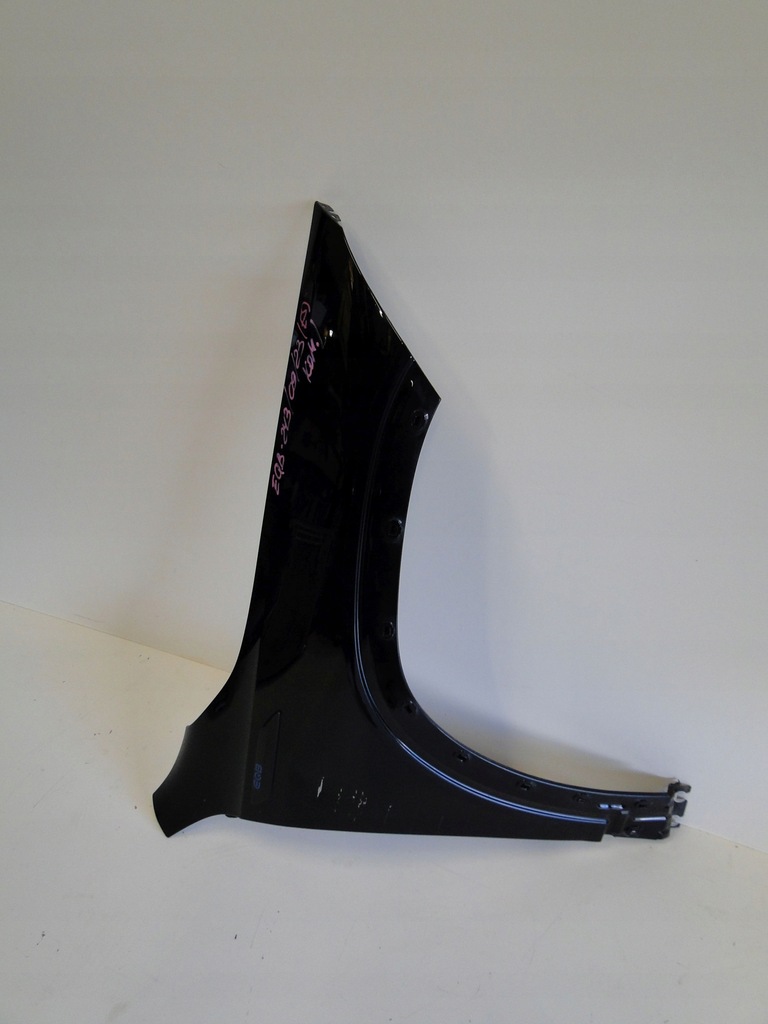 фото №8, Mercedes eqb 243 x243 w243 крила передній правий чорний