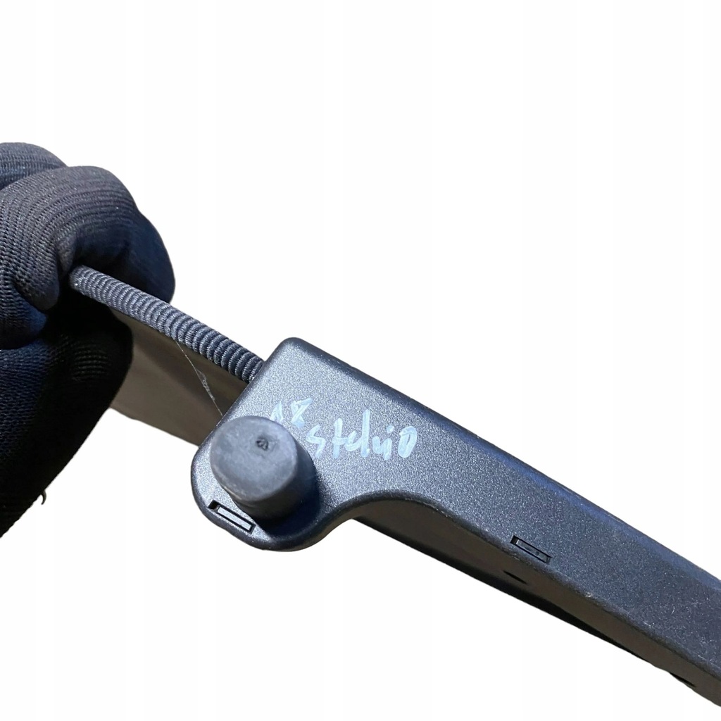 фото №7, Alfa romeo stelvio 2019 шторка багажника