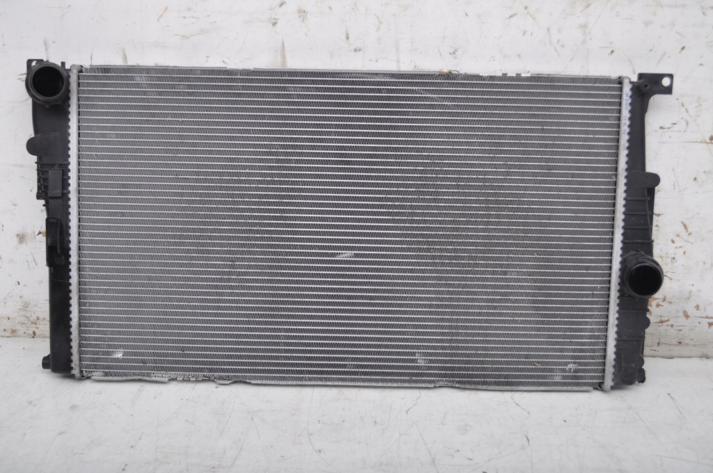 Купить Bmw f20 радиатор воды 8678027