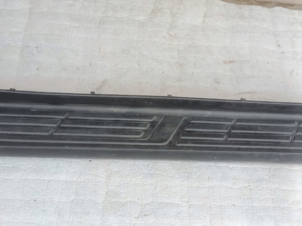 фото №5, Подножка порог правый toyota hilux viii