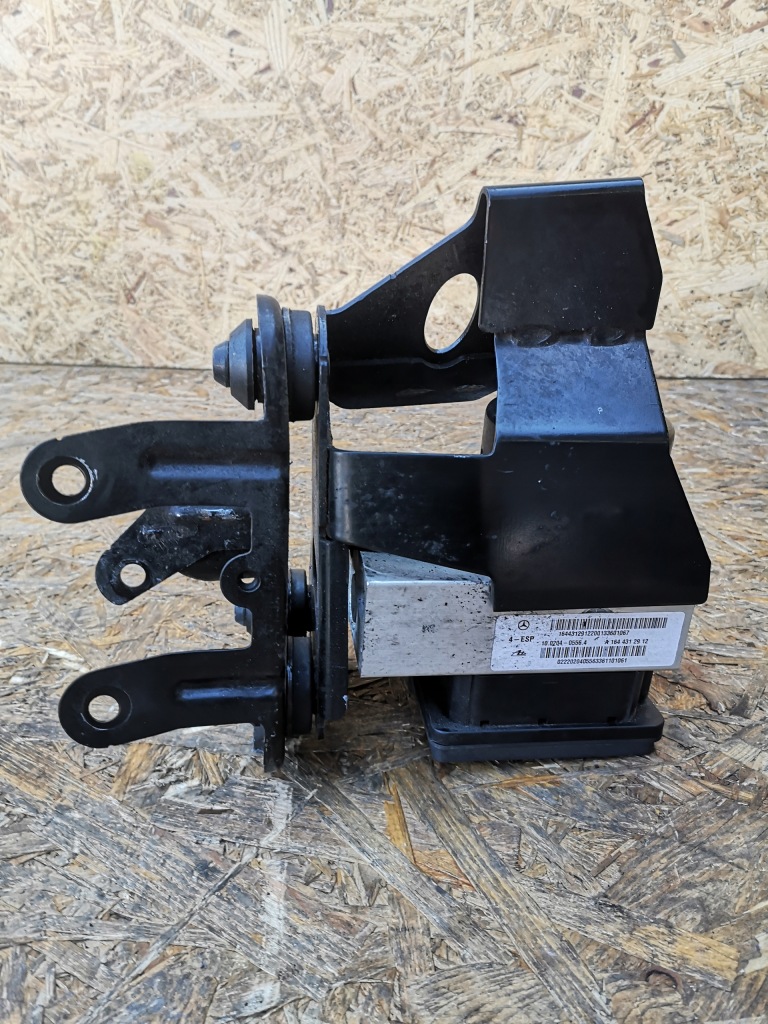 Mercedes r-klasa w251 насос abs a1644312912 Оригинал