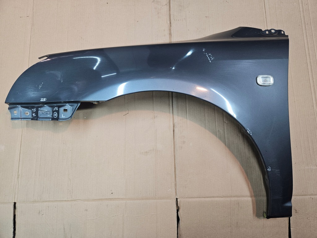 фото №1, Toyota avensis t25 03-06 крила лівий 1f6