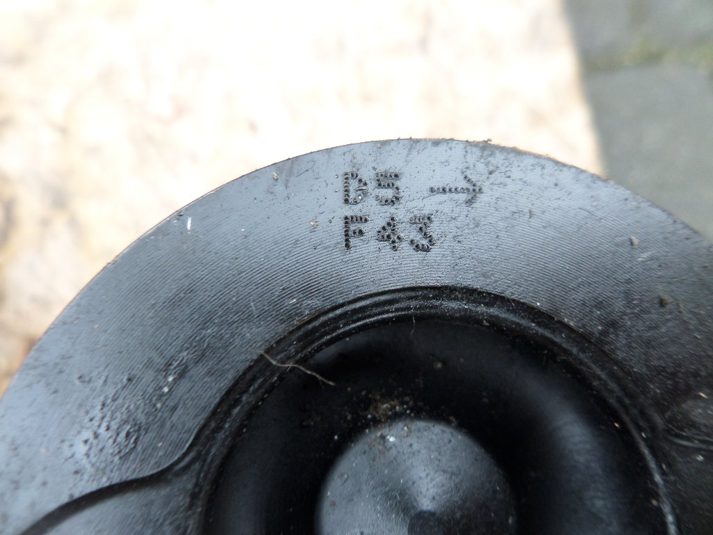 фото №7, Поршень шатун поршні двигун toyota yaris 1.4 d4d 1nd