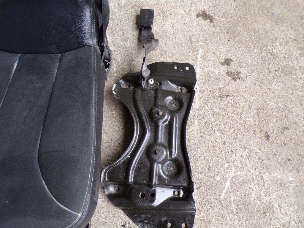 фото №6, Сидіння середній задня + кронштейн mercedes w251 r klasa