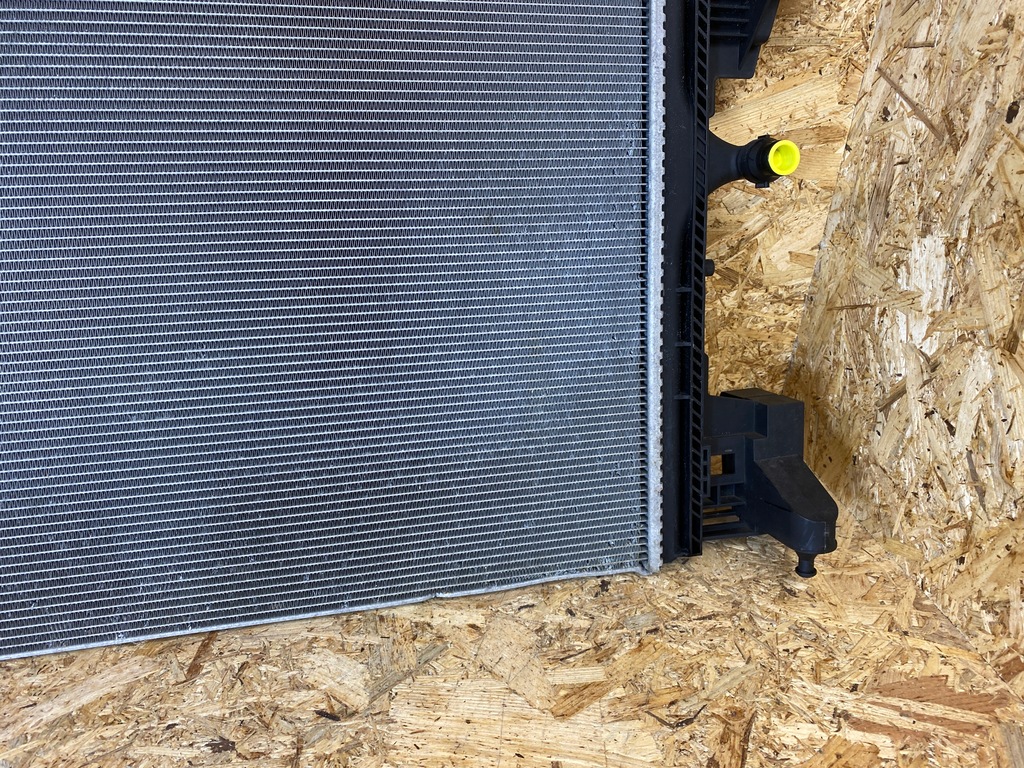 фото №10, Радиатор wody mercedes w177 w247 x247 w118 a2475003800