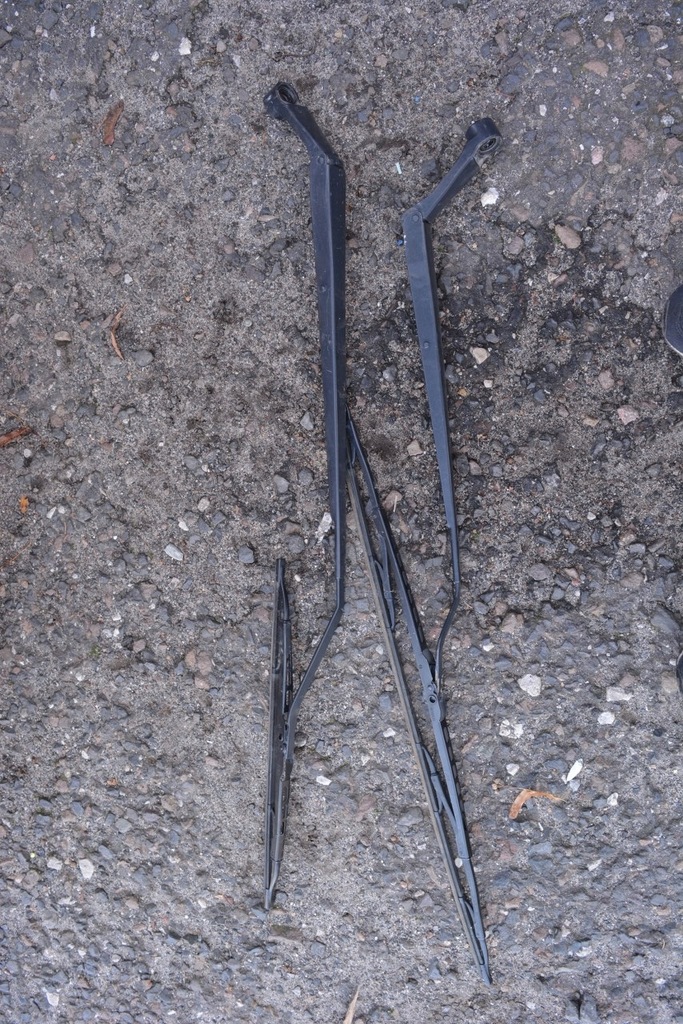 фото №1, Рычаги дворник toyota yaris verso