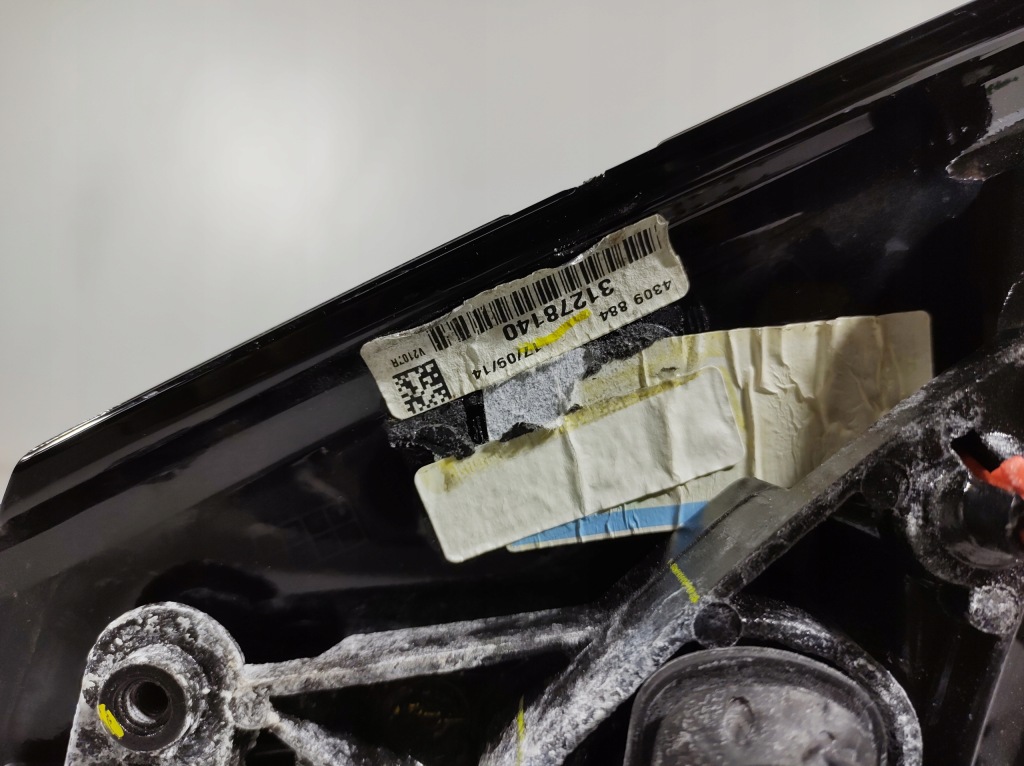 фото №15, Volvo v40 12- дзеркало праве uk 8pin