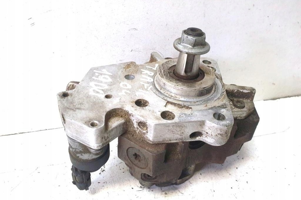 фото №1, Насос топлива renault trafic ii minibus / passenger jl 0445010075 1.9l