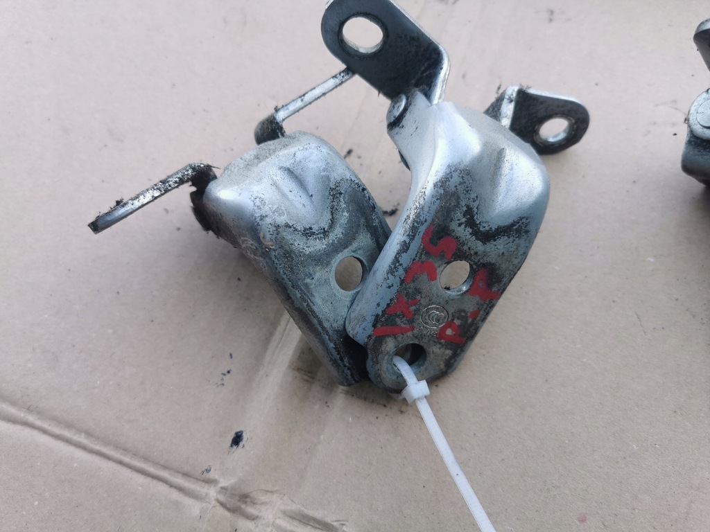 фото №1, Hyundai ix35 петлі двері праве правих перед 9s