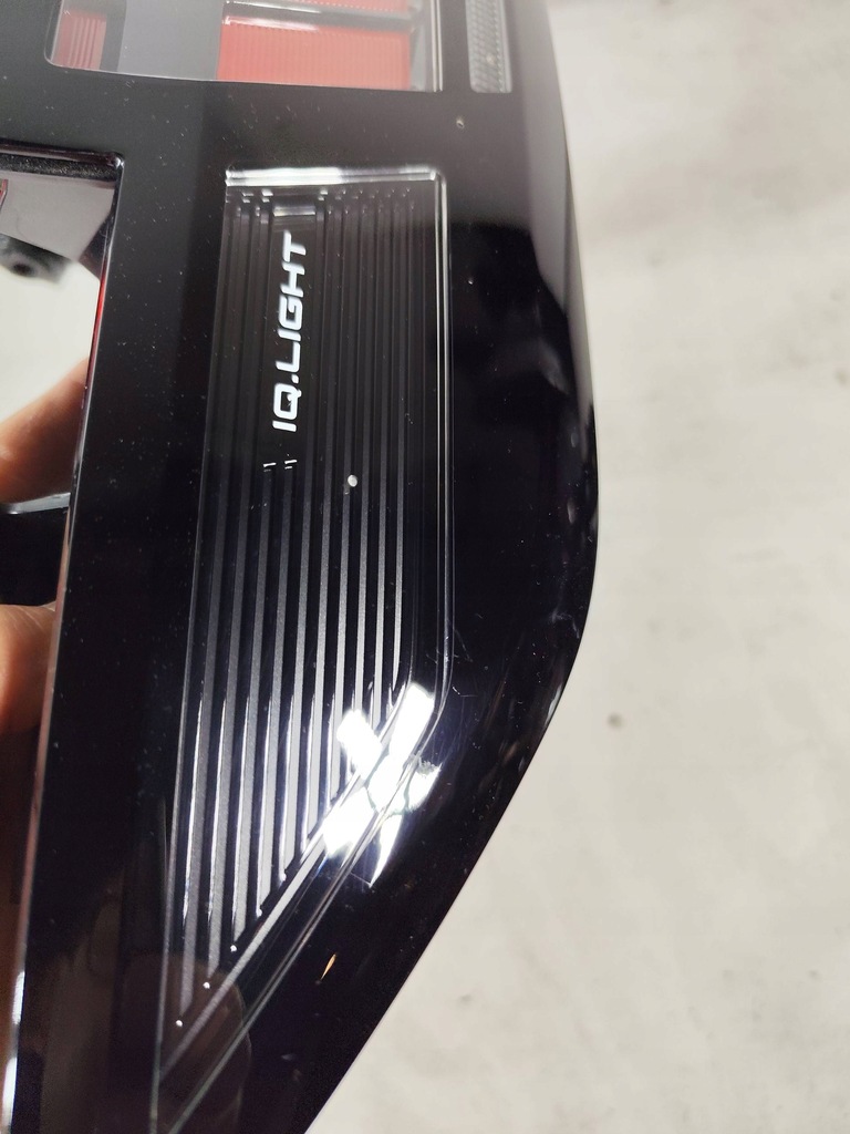 фото №7, Vw id. buzz 22- левый задняя левая задняя лампа w крыло ładna iq light wlkp