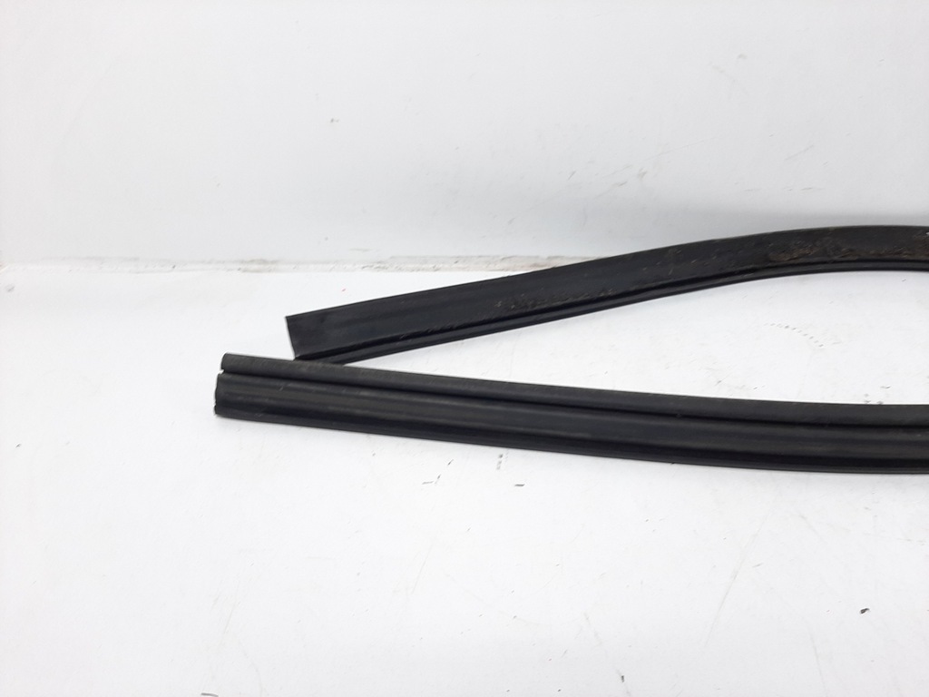 фото №9, Dodge durango ii lift 07r прокладка права nad двері