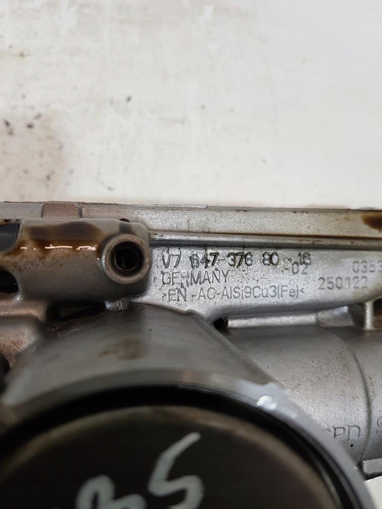 Купить Насос масла v764737680 peugeot citroen mini 1.6 vti gu35