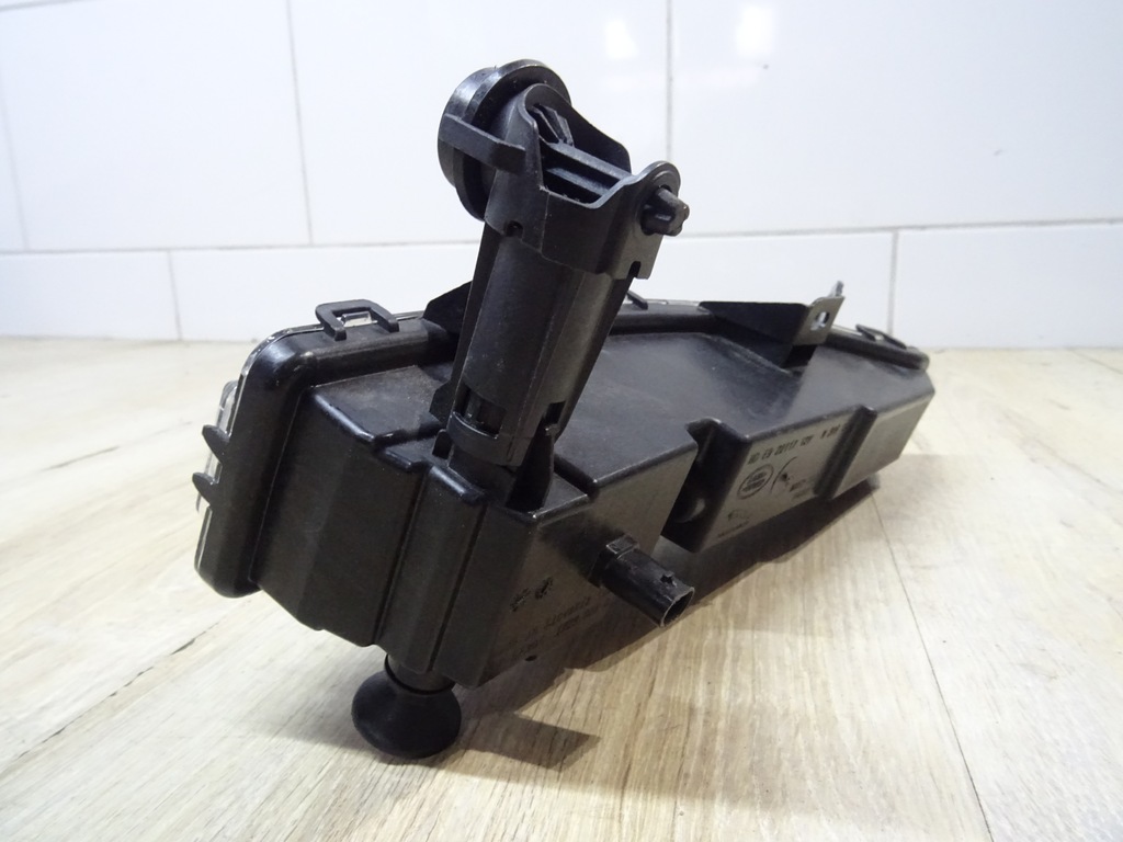 фото №5, Range rover l460 правый противотуманная фара m8e2 m8e2-15200