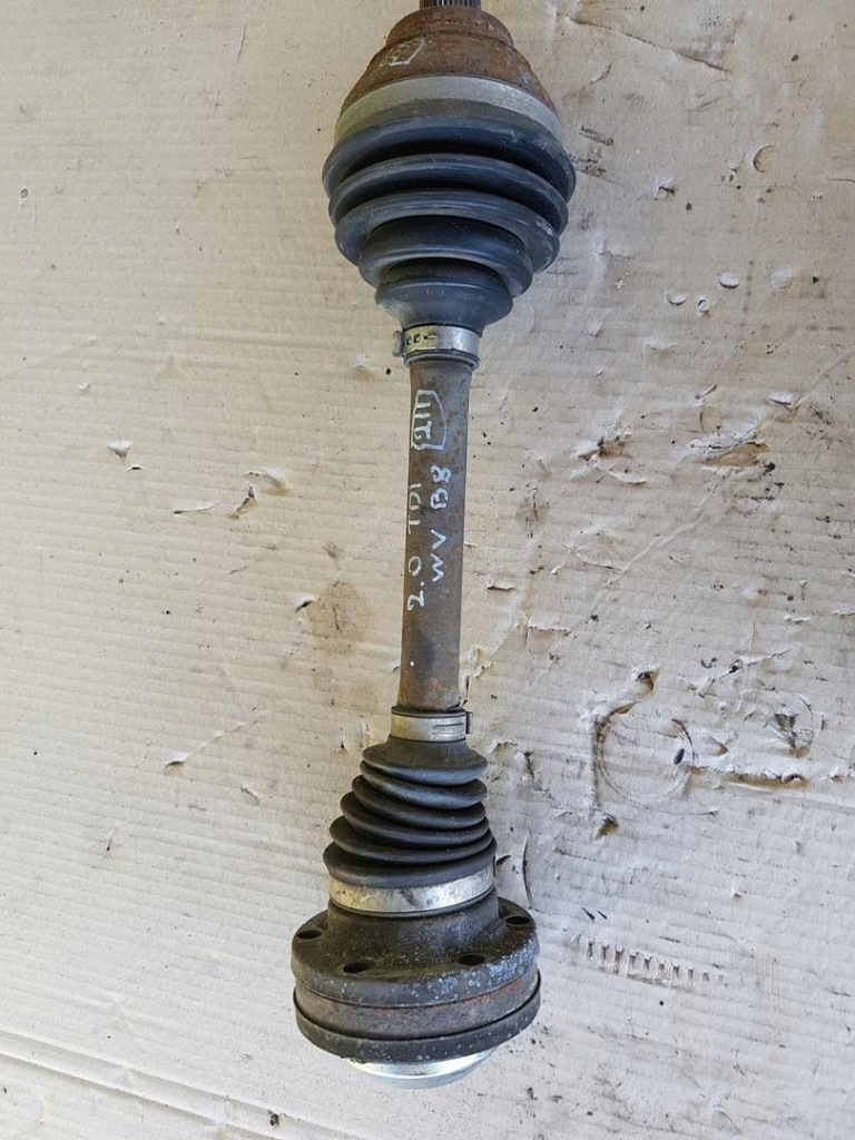 Купить Приводной вал левый перед 2.0tdi vw passat b8 3q0407271n