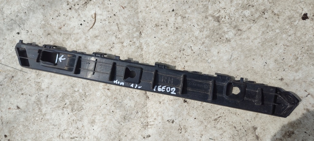 фото №7, Kia ceed ii kombi 12r направляющая бампера правый задняя kom 2 szt 86616-a2200