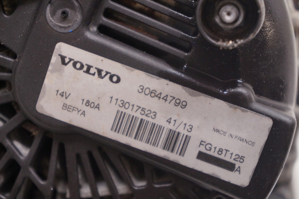 Volvo v60 1 s60 v40 2 генератор 30644799 Недорого