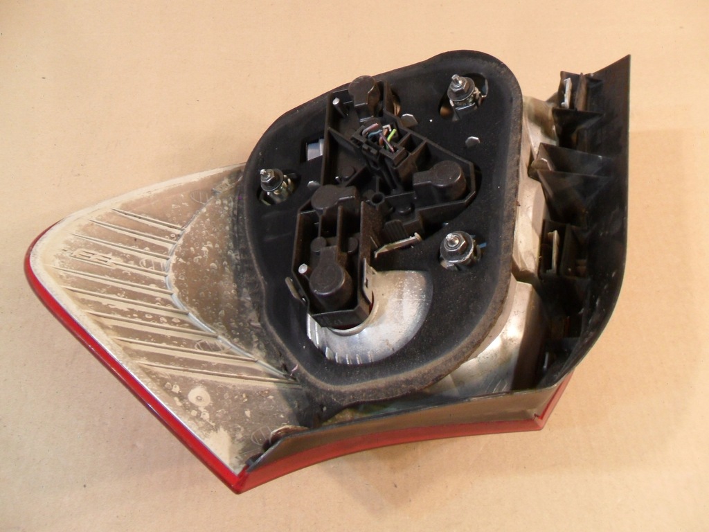 фото №14, Лампа левая задняя bmw 1 e81 e87 0397034