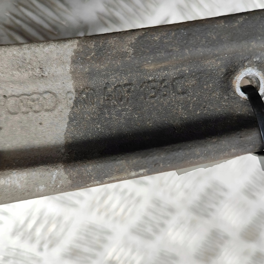 фото №8, Porsche macan 95b 2015 права сторона нижній важіль передній