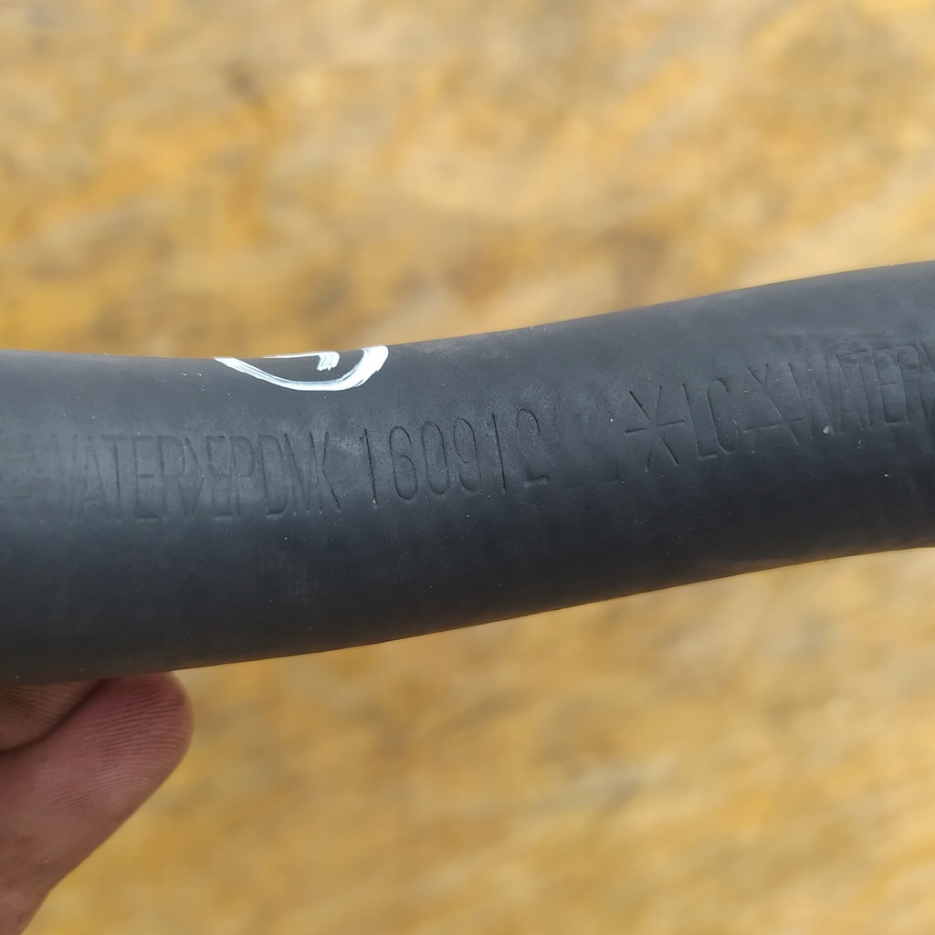 фото №4, Toyota aygo ii шланг wąż wody труба