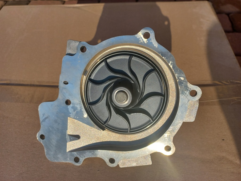 фото №6, Насос водяна mercedes sprinter 906. a6512000602