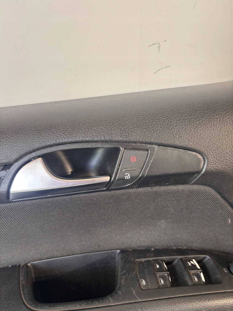 фото №9, Audi q7 4l 2009 комплект обшивки / оббивка двері / комплект