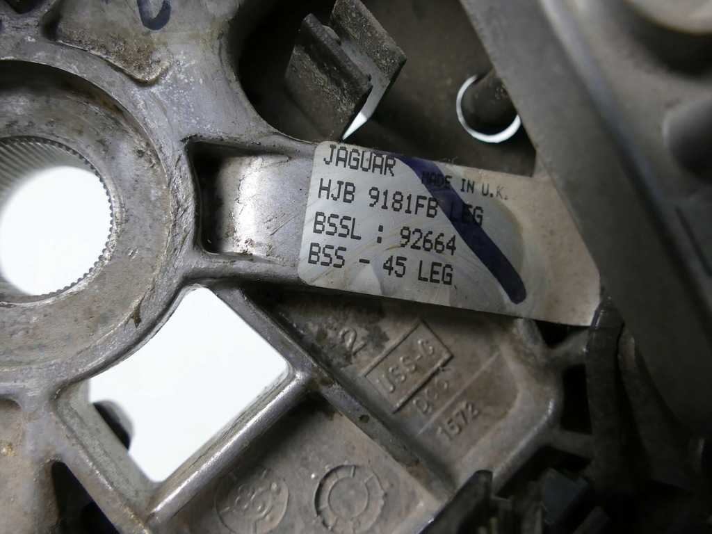 фото №9, Jaguar xkr xk воздуховод многофункциональный drewno