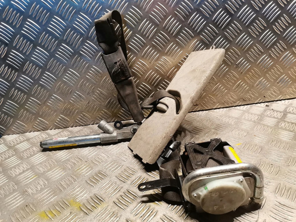 фото №1, Pas безпеки передній правий opel insignia a g09 13303851 2.0l дизель