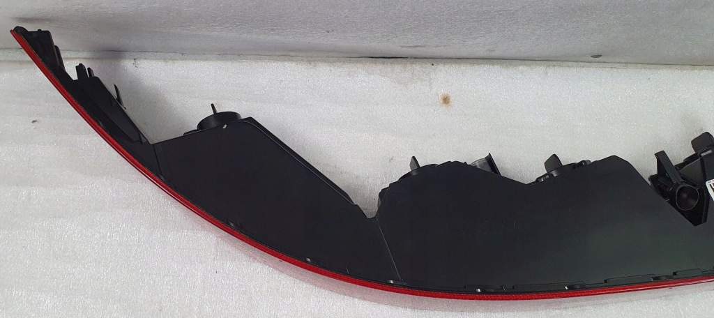 фото №9, Отражатель бампера задняя правый audi q3 8u0 15-