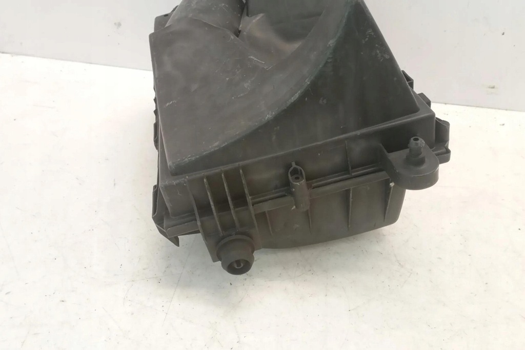 фото №8, Корпус фільтра повітря fiat croma 194_ 55350912 1.9l дизель 2006