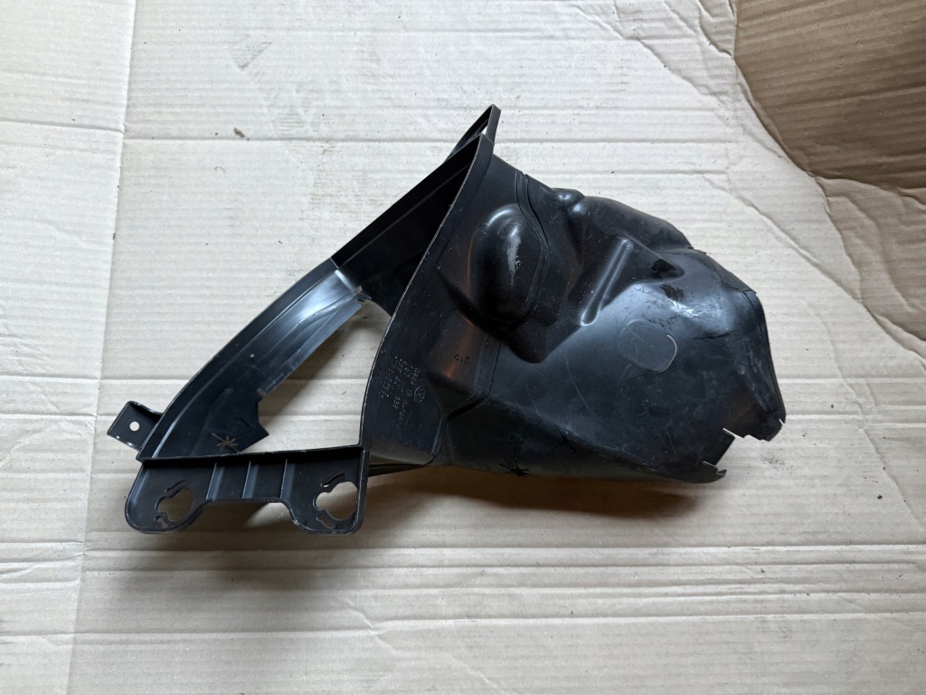 фото №1, Vw touareg iii впуск воздуха ловушка 760117335d gielda