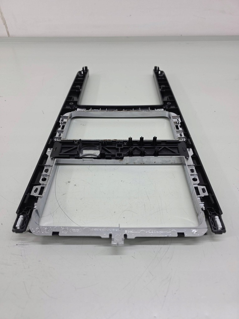 фото №4, Element консолі центральної land rover range rover velar j8a2044e05a