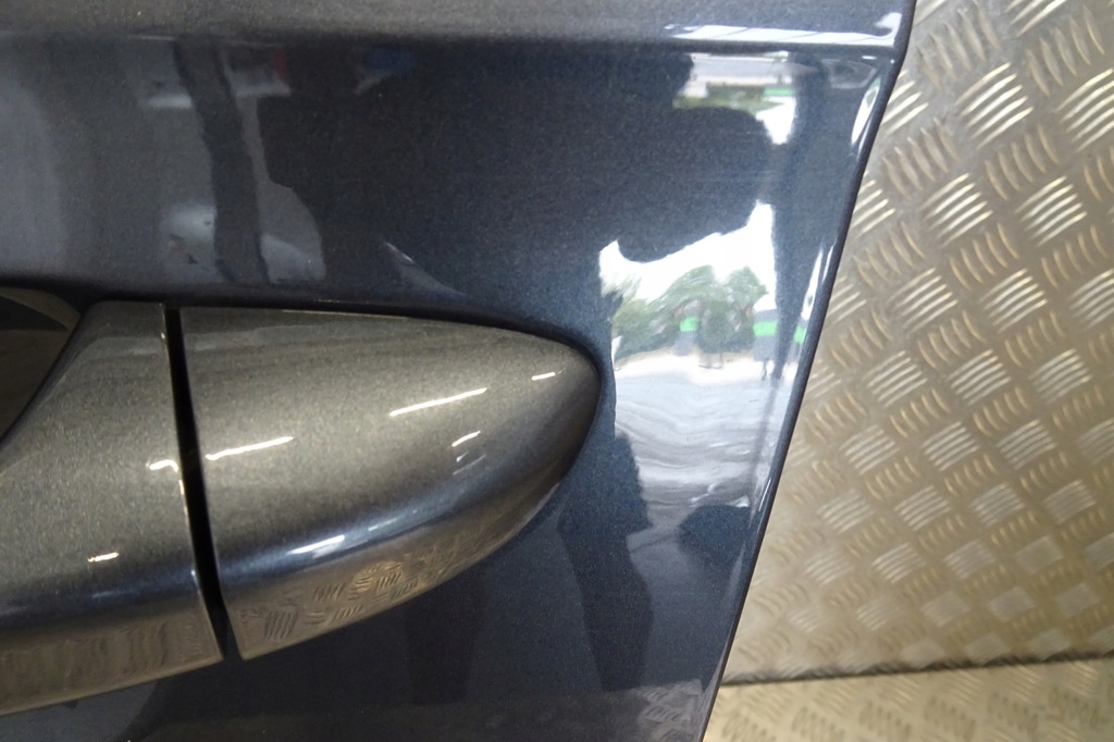 фото №5, Vw passat b7 - дверь левая