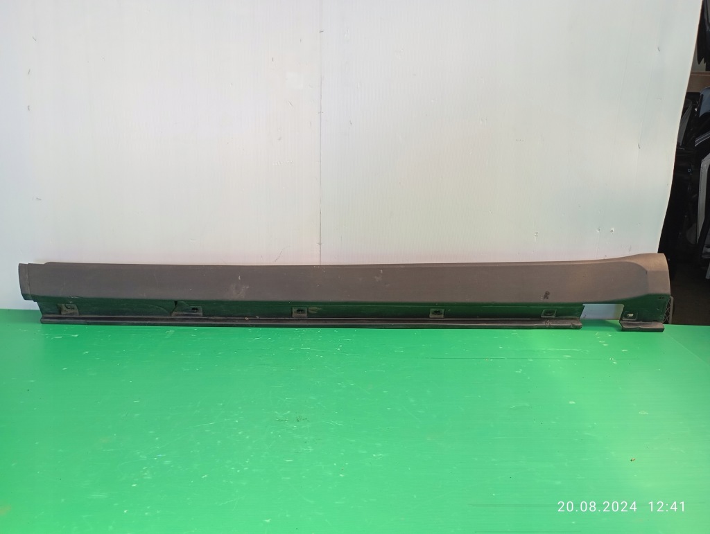 фото №1, Молдинг порог левая mercedes ml w164 a1646900140