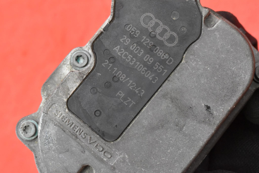 Регулятор кришка колектор 059129086d audi q7 4l 4.2 tdi 326 km 05-09 Київ