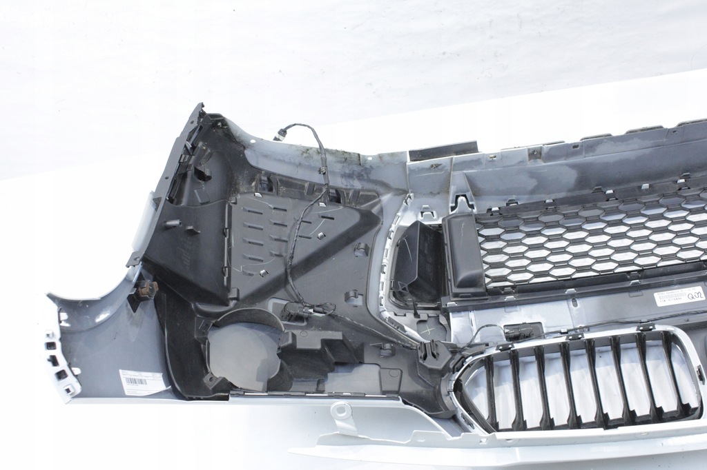 фото №9, Бампер передній kompletny mpakiet 6x pdc bmw f39 x2 a300 alpinweiss