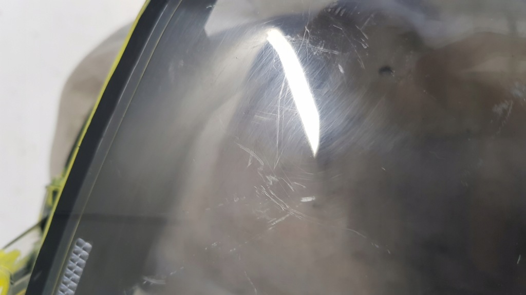 Стекло фары лампы правый перед peugeot 2008 ii Оригинал