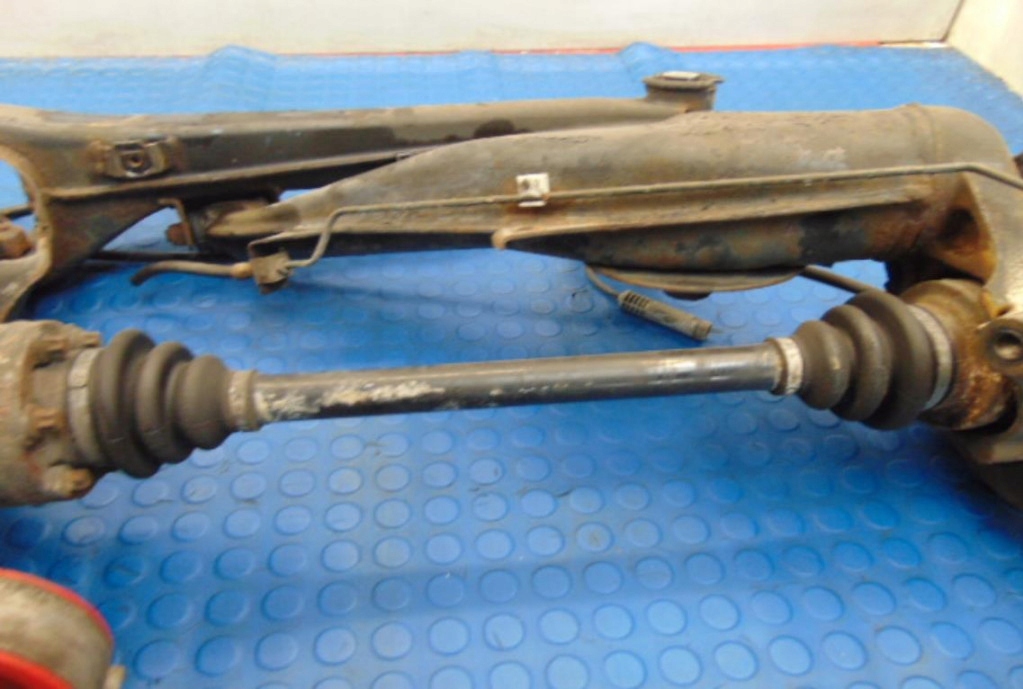 фото №3, Bmw e36 compact 1.6b задня балка