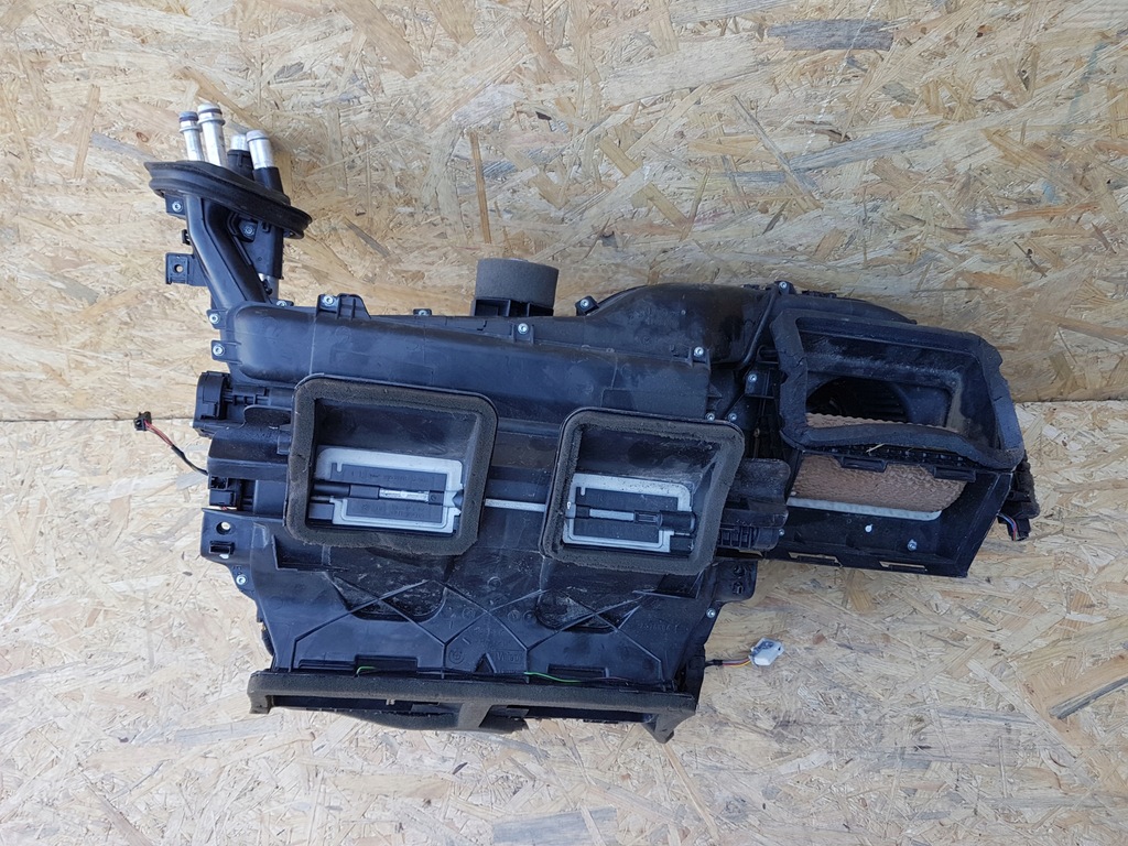 фото №3, Bmw x1 обігрівач eu