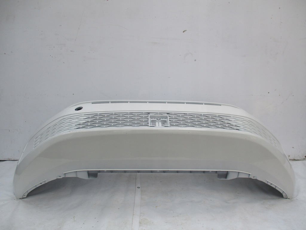 фото №13, Бампер перед vw caddy v 2k7 807221a