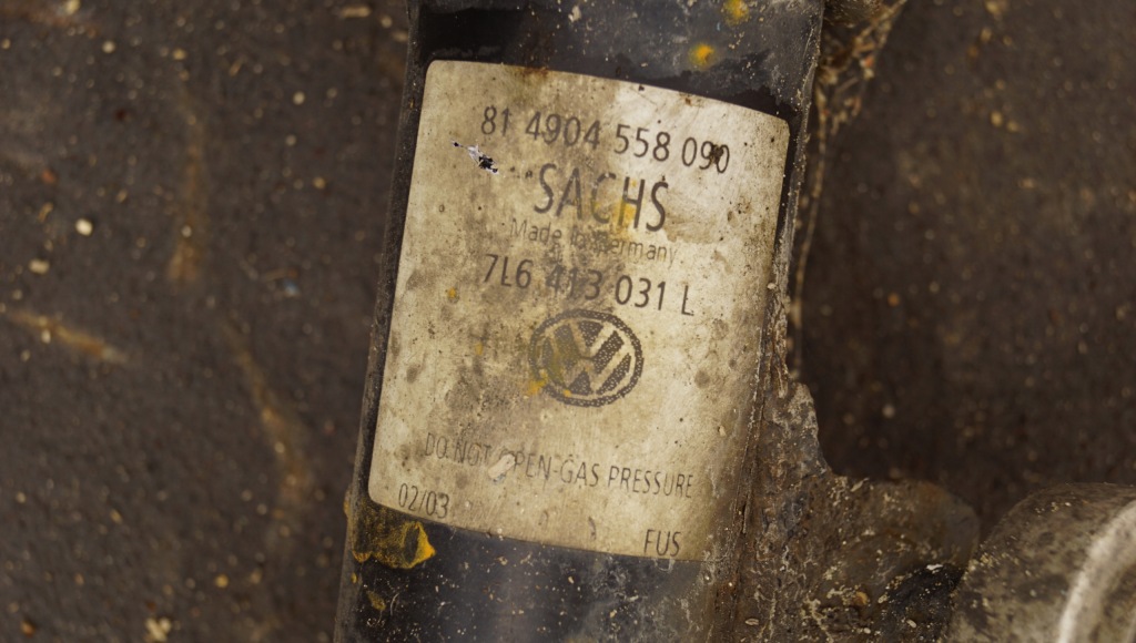 Амортизатор левый перед vw touareg 7l 7l6413031l с Разборки