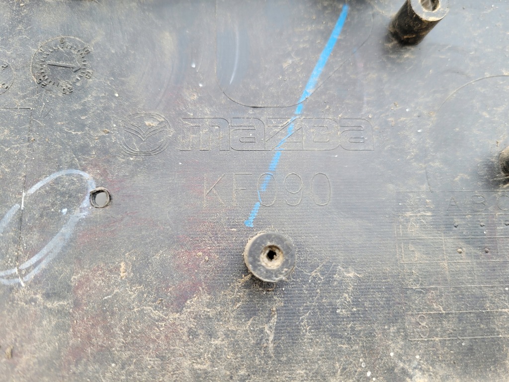 фото №11, Mazda 2 14-19 бампер передний перед