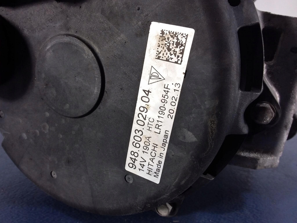 Porsche panamera 1 970 3.6 генератор 190a 94860302904 Оригинал