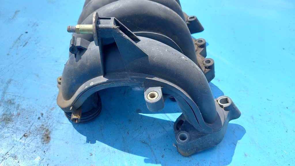 фото №4, Volkswagen golf iv 1.6b коллектор всасывающий 06a133206h