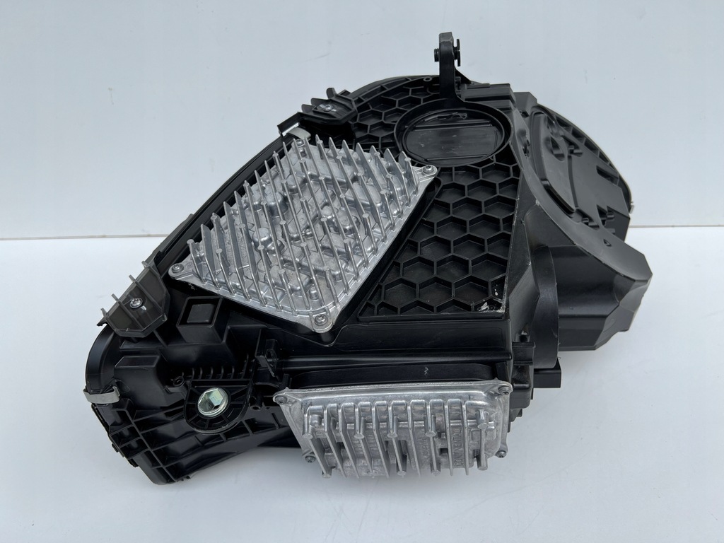 фото №12, Mercedes w206 2021-2024 лампа левая digital light