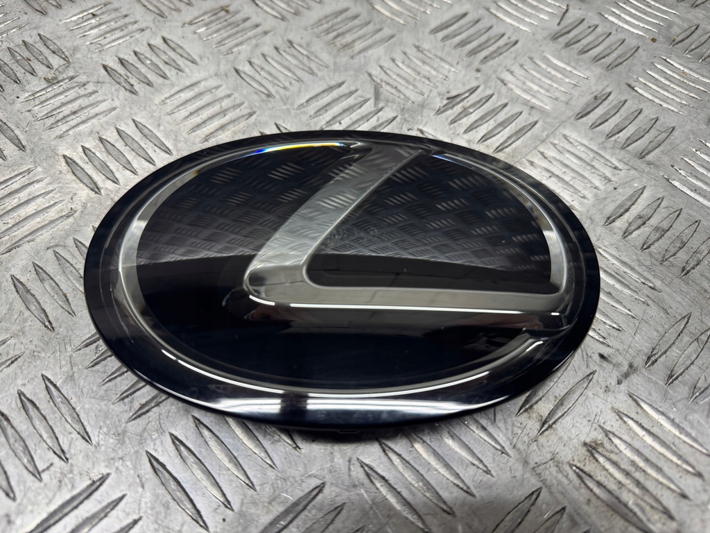 фото №3, Lexus rc эмблема logo бампера перед es is nx ux эмблема значок решётка le