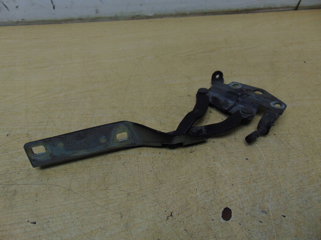 фото №5, Петля капот левый vw passat b7 3aa823301