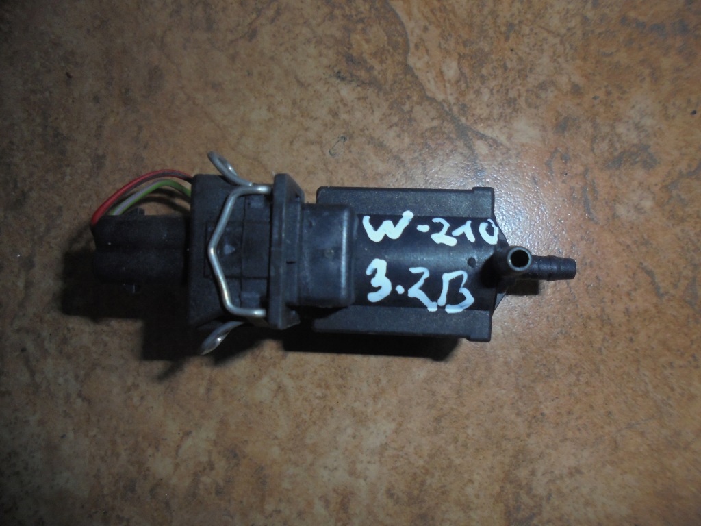 фото №6, Mercedes r ml c e s клапан вакуум 0025401897