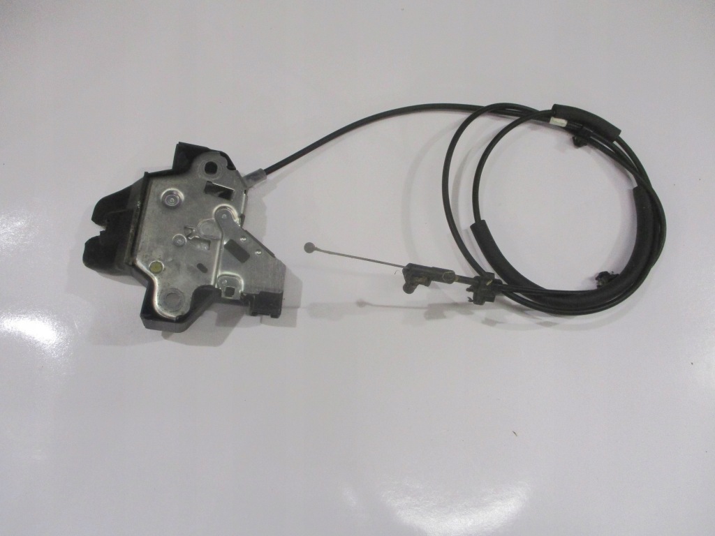 фото №1, Замок кришки bgażnika задня avensis t27 lift sedan трос